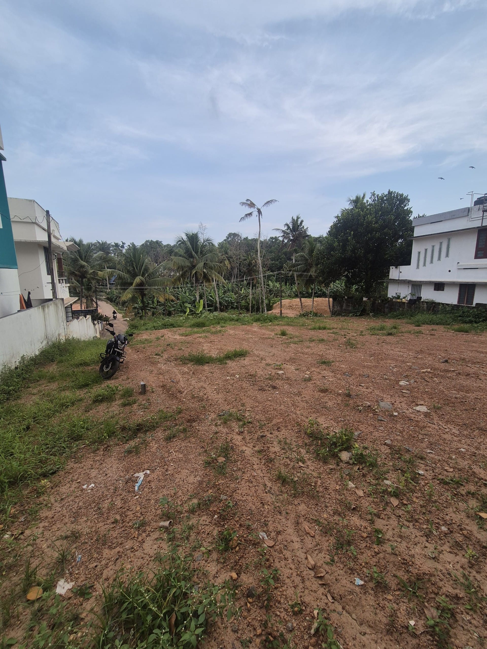 8 Cent prime residential plot for sale near vellayani junction,