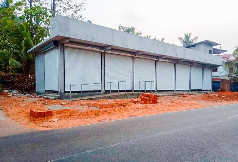 Commercial for Rent in Poothole, Thrissur