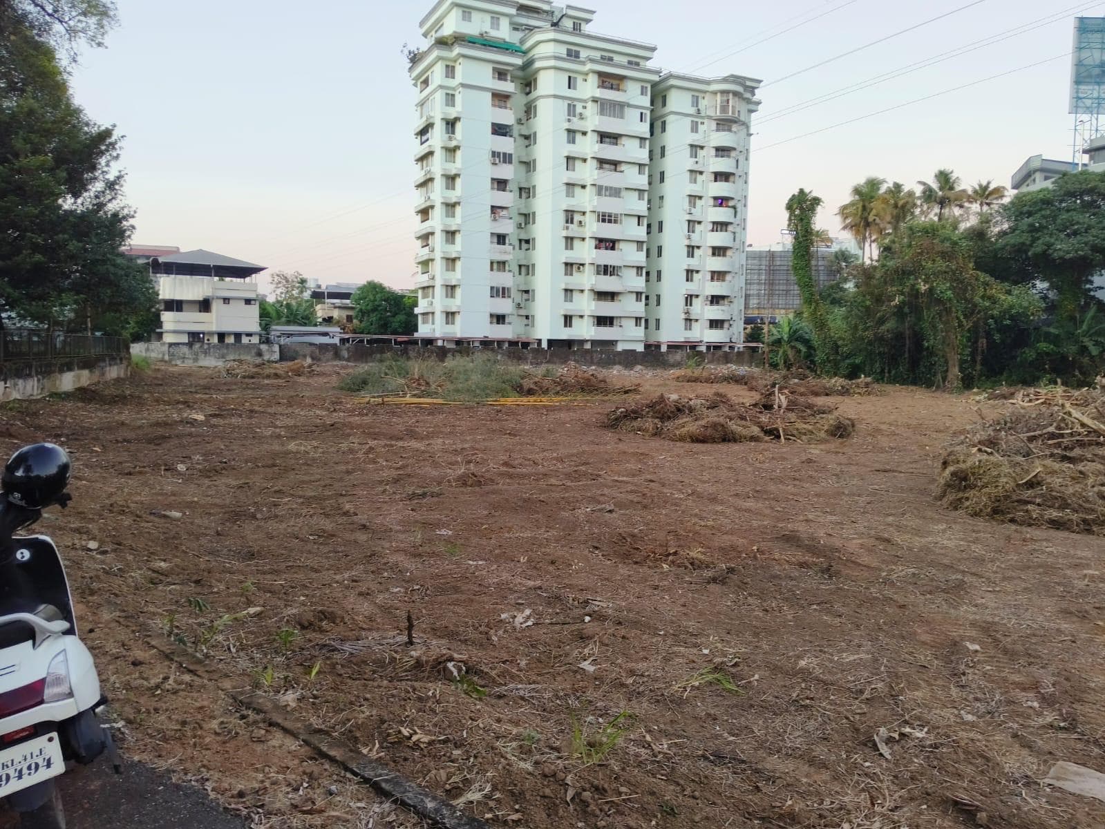 Plot for Sale in Thottakkattukara, Kochi