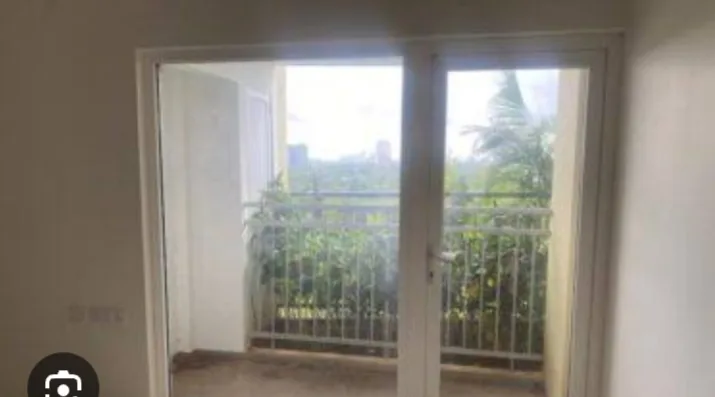 2BHK semi furnished flat in Veegaland kingsfort, eroor