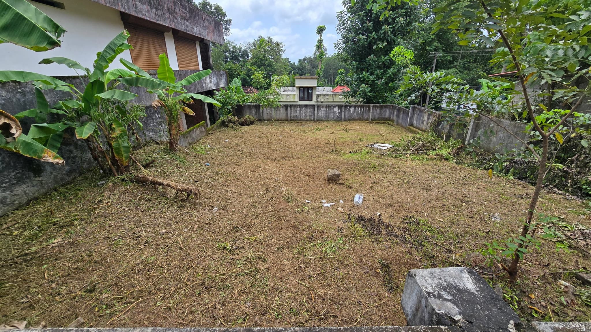 Plot for Sale in Kunnamthanam, Kottayam