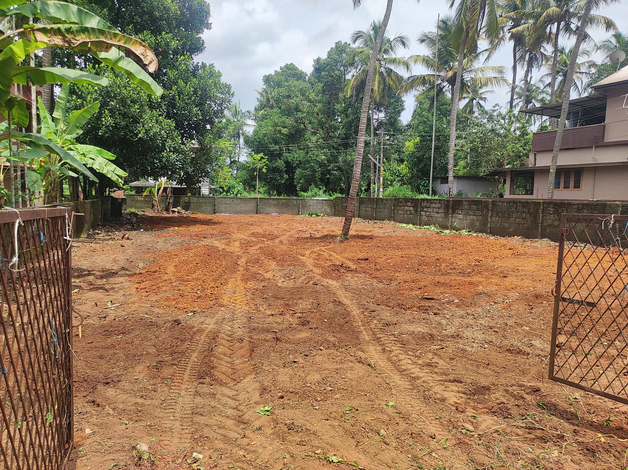 Plot for Sale in Ayyanthole, Thrissur