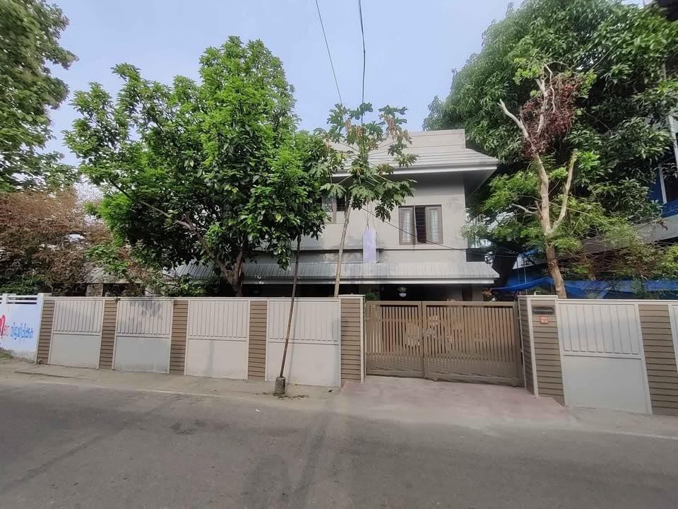 2 BHK House for Rent in Pachalam, Kochi