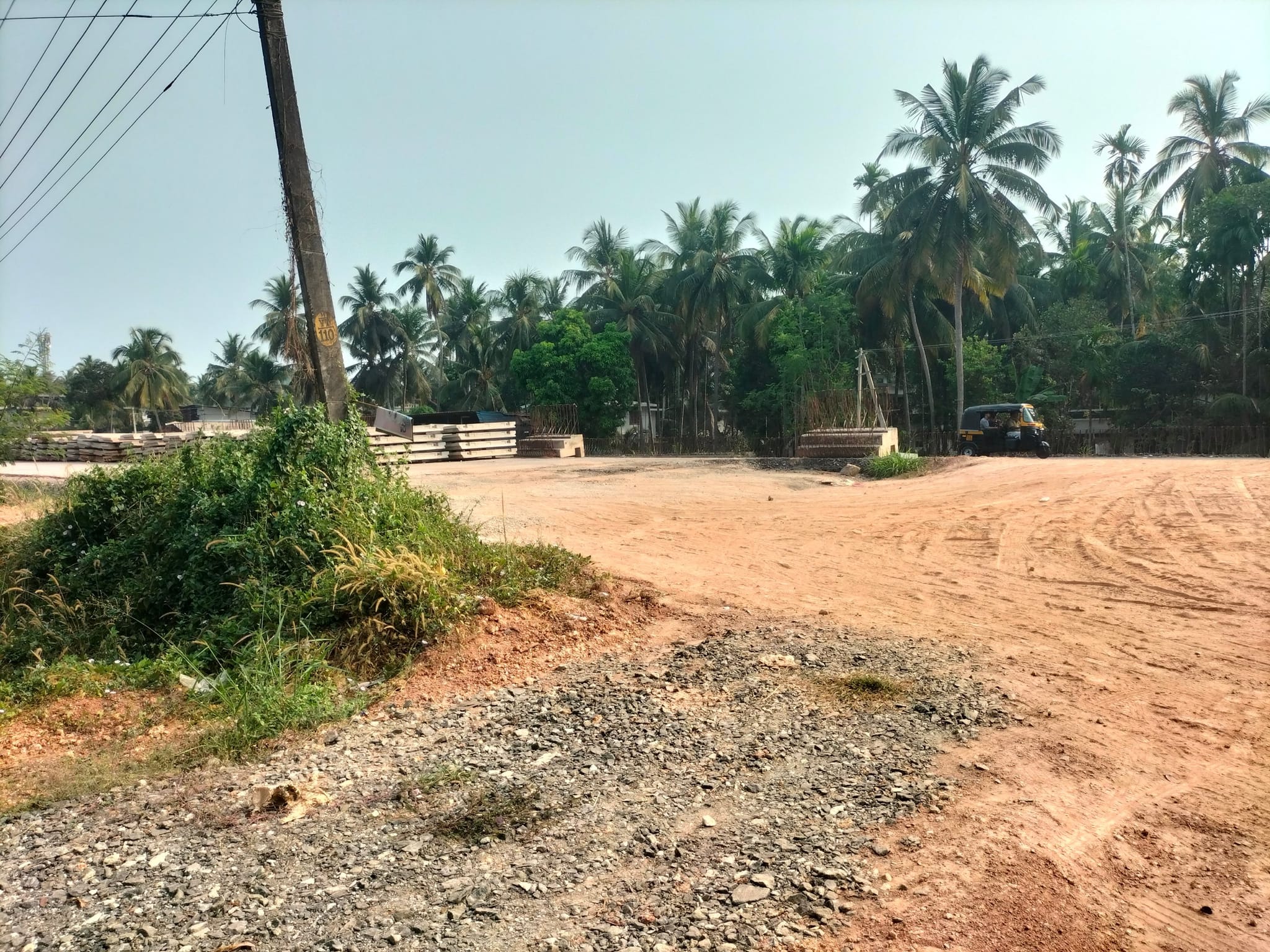 Commercial land in vadakara nadapuram road